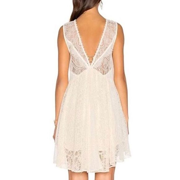 Free People Dont You Dare Lace Trim Mini Dress Boho Flare Beige Size Small - Picture 2 of 12